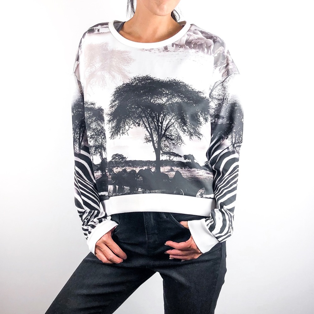 🚫SOLD!🚫 MADISON & BERKELEY 'Safari' Pullover